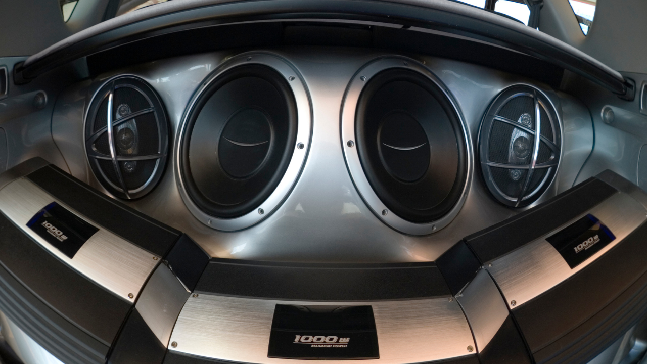 The Battle of the Beats: Car Audio Subwoofers vs. Mid-Bass Speakers